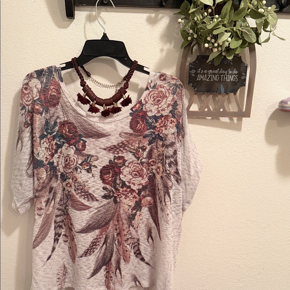 Floral keyhole Top, 2X